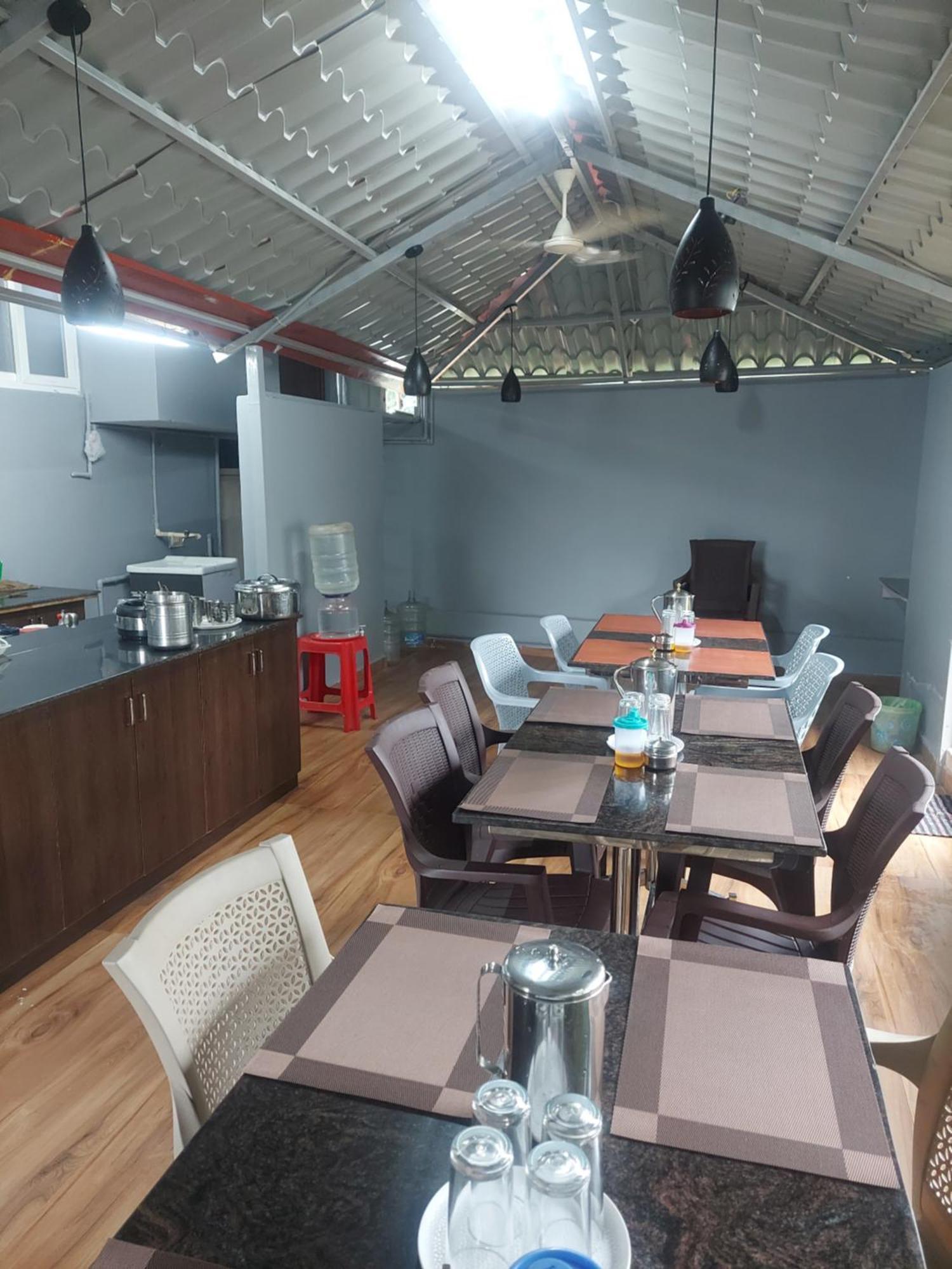 Sapphire Stayss Yelagiri Exteriör bild