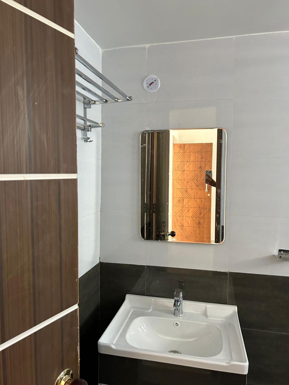 Sapphire Stayss Yelagiri Exteriör bild