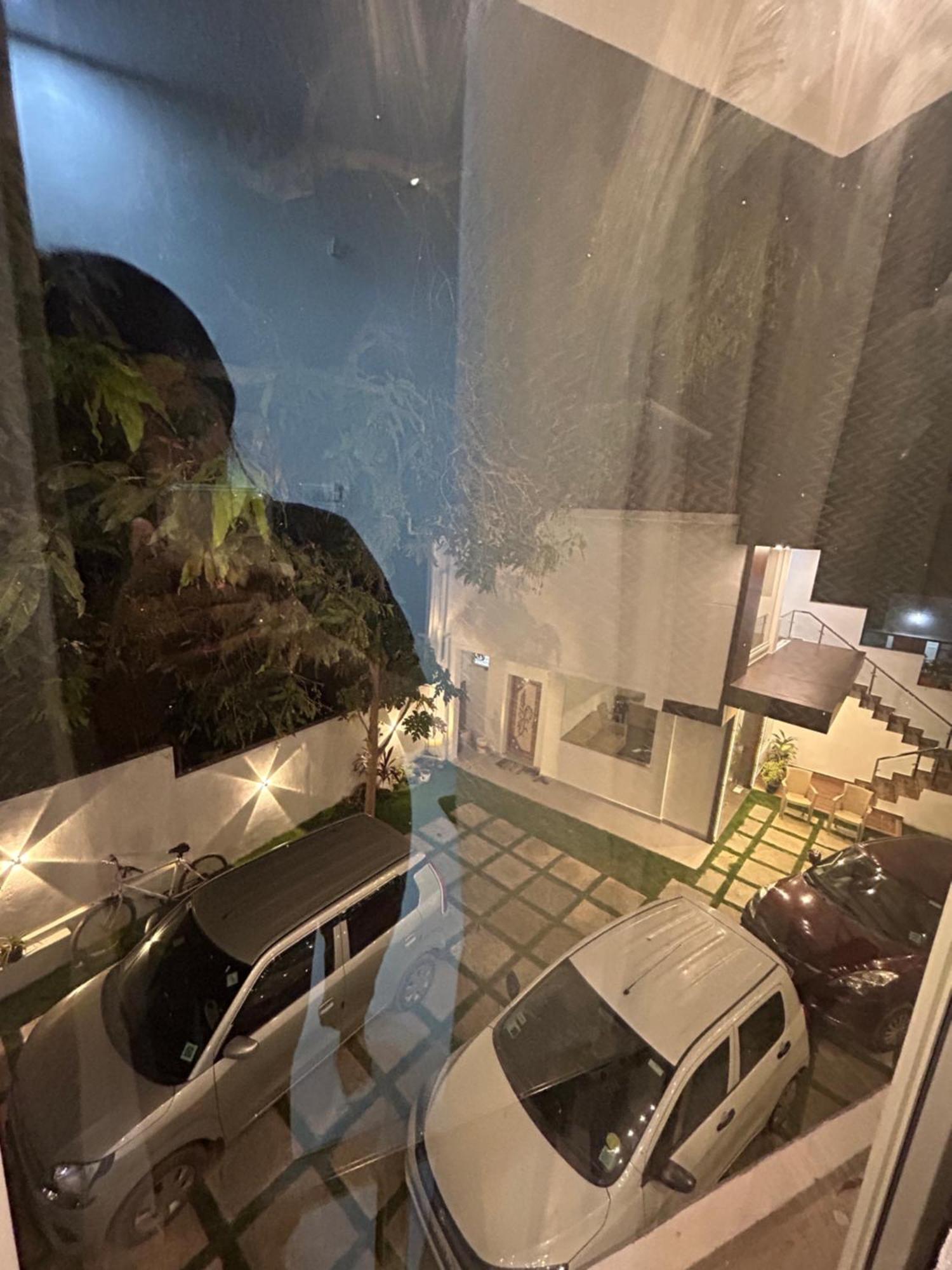 Sapphire Stayss Yelagiri Exteriör bild