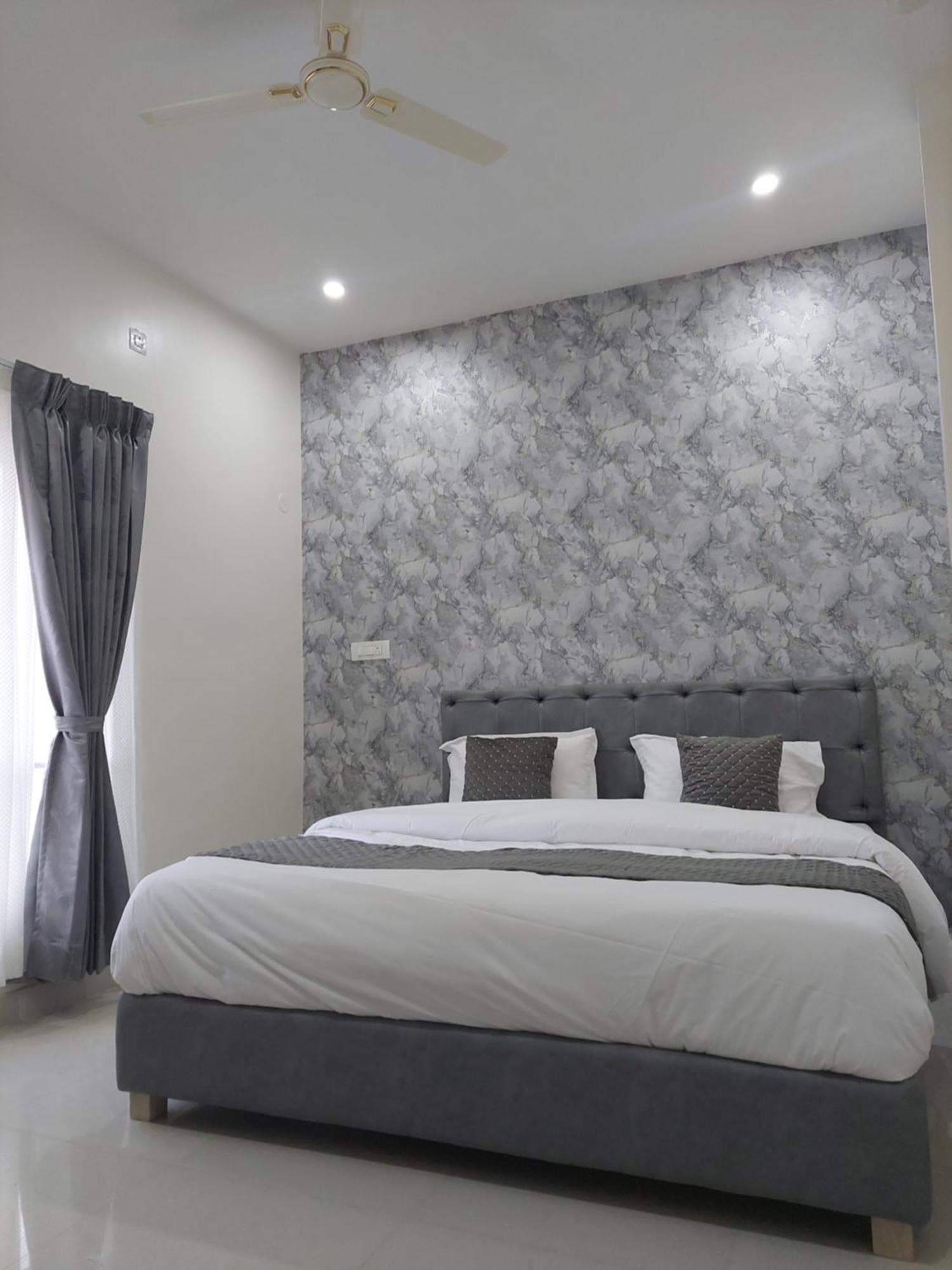 Sapphire Stayss Yelagiri Exteriör bild